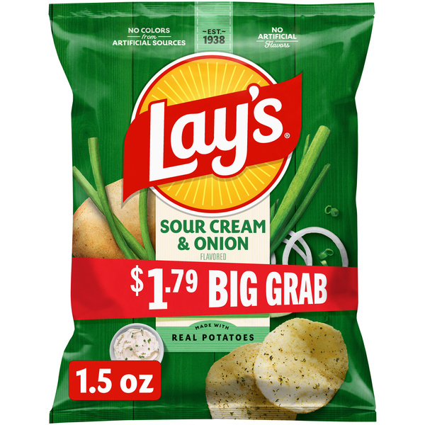 Lay's Potato Chips Sour Cream & Onion Flavored 1 1/2 Oz | Hy-Vee