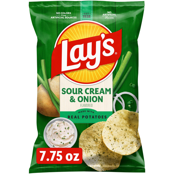 Lay's Potato Chips Sour Cream & Onion Flavored 7 3/4 Oz | Hy-Vee