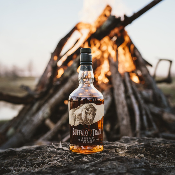 Buffalo Trace Kentucky Straight Bourbon Whiskey, 1L, 90 Proof (45