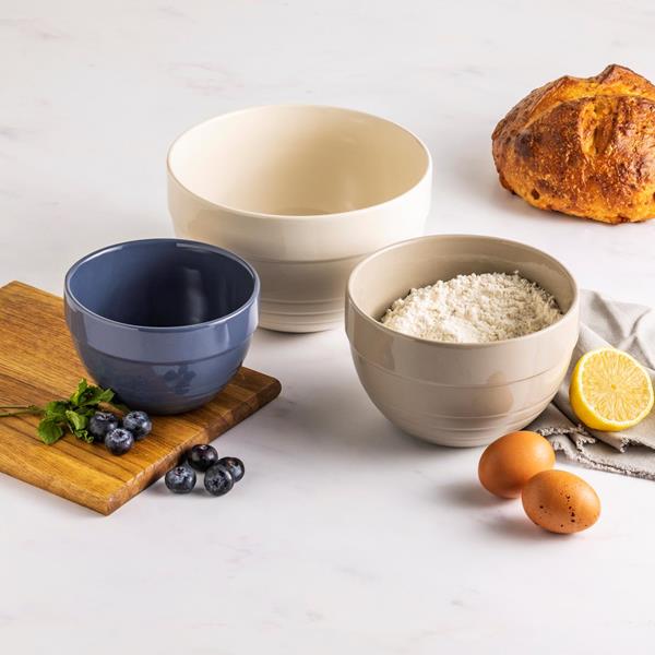 Hy-Vee Seasons Ceramic Mixing Bowls, Set of 3 | Hy-Vee Aisles