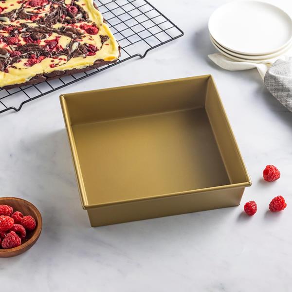 Hy-Vee Seasons Gold Nonstick 9 In. Square Baking Pan | Hy-Vee