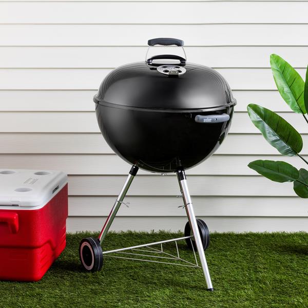 Weber 22 In. Original Kettle Charcoal Grill in Black | Hy-Vee