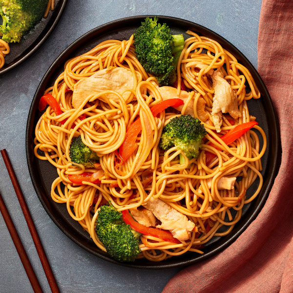 Simply Asia Chinese Style Lo Mein Noodles | Hy-Vee Aisles Online